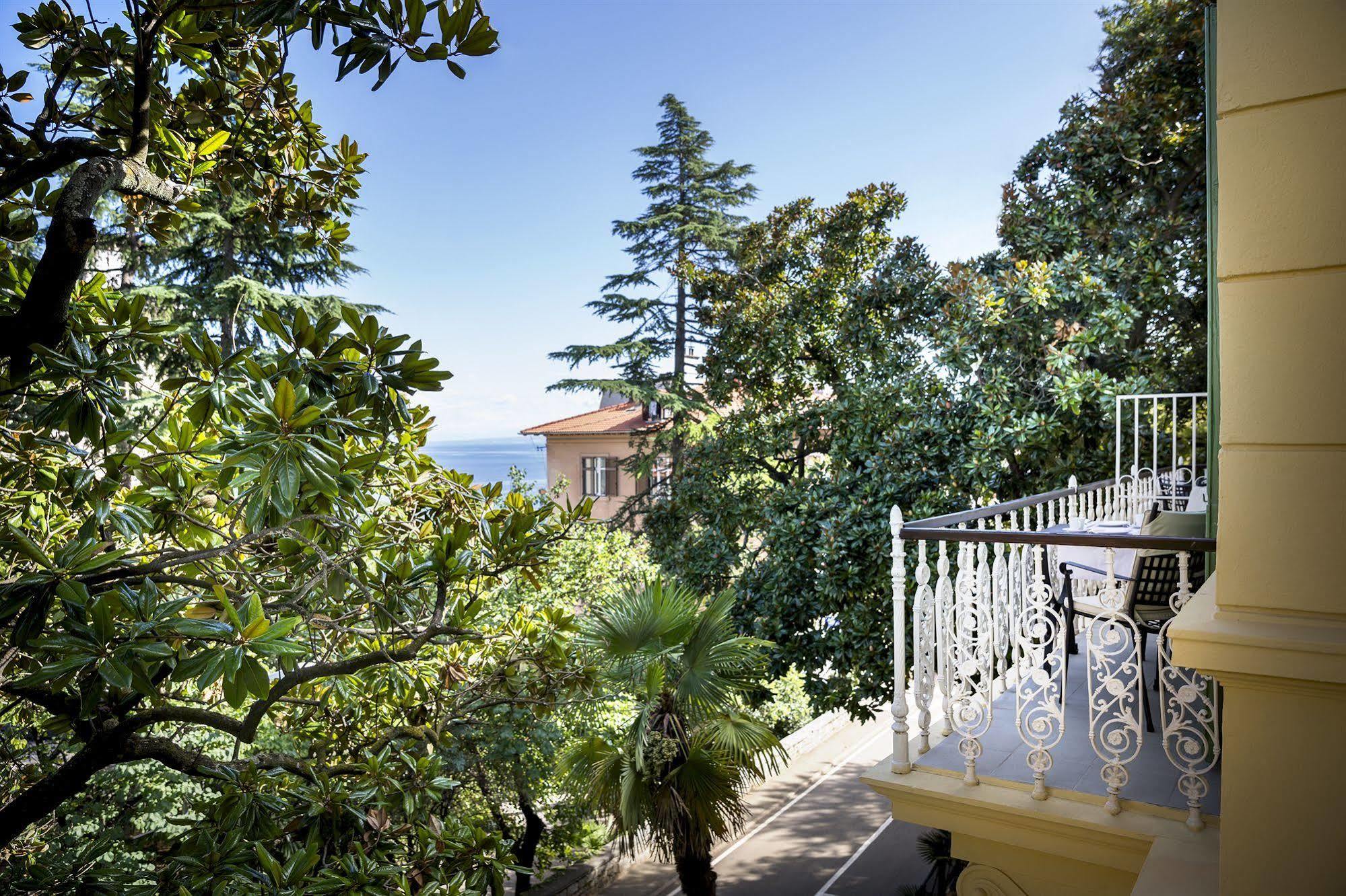 Remisens Villa Elsa Lovran Exterior photo