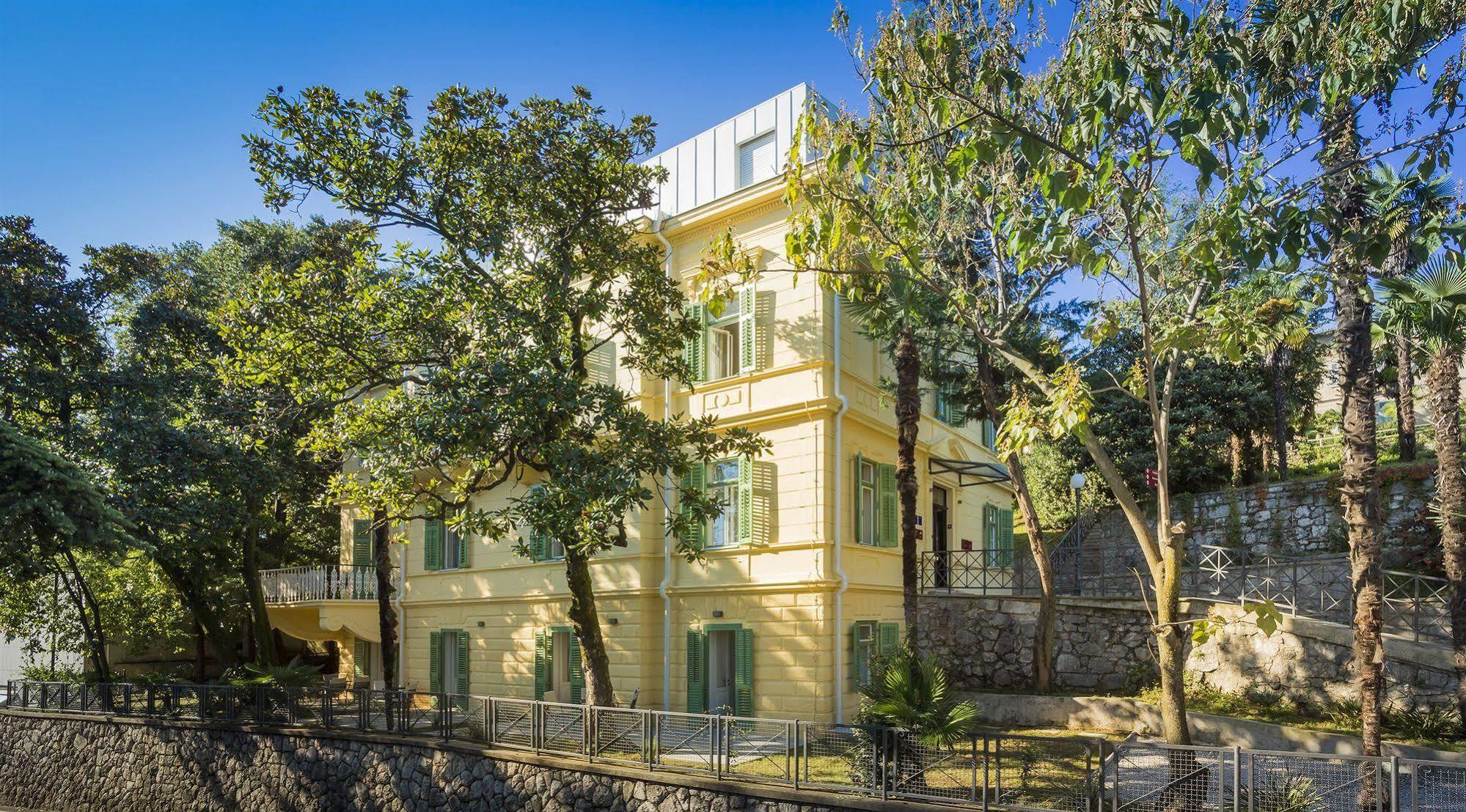 Remisens Villa Elsa Lovran Exterior photo